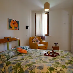 Flowery Apartahotel